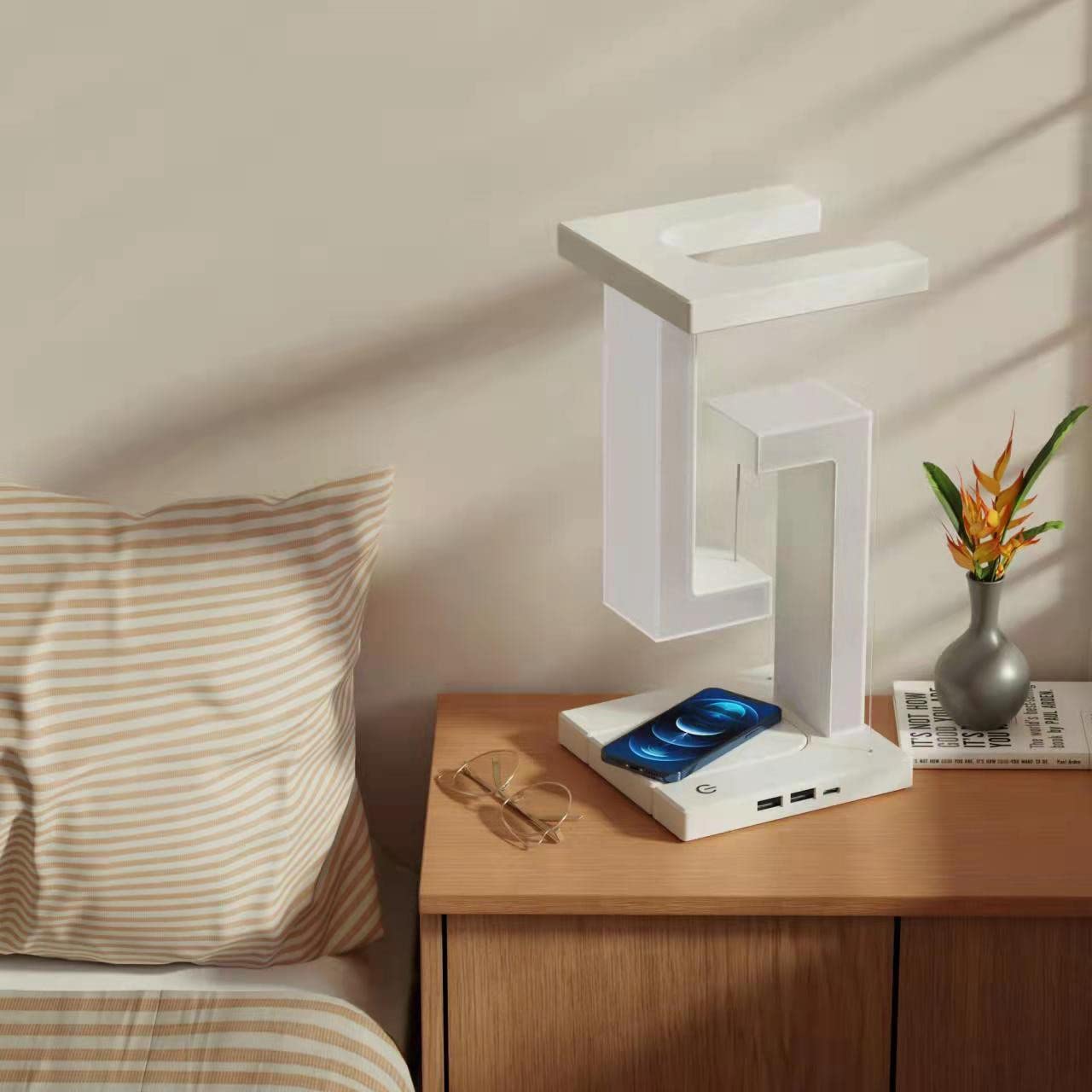 Creative Floating Wireless Charging Table Lamp | Suspension Balance Lamp with Wireless Charger for Bedroom & Home Décor