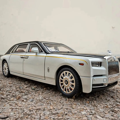 1:18 Rolls-Royce Phantom Diecast Model Car | Zinc Alloy Pull-Back Toy with Sound & Light | Realistic Luxury Car Collectible